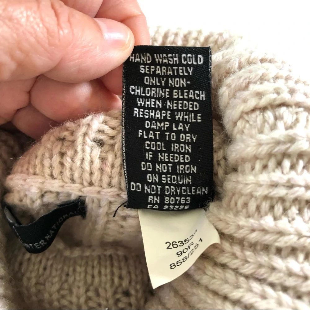Vintage Moda International Cable Knit Turtleneck Sweater L Cream Wool Blend